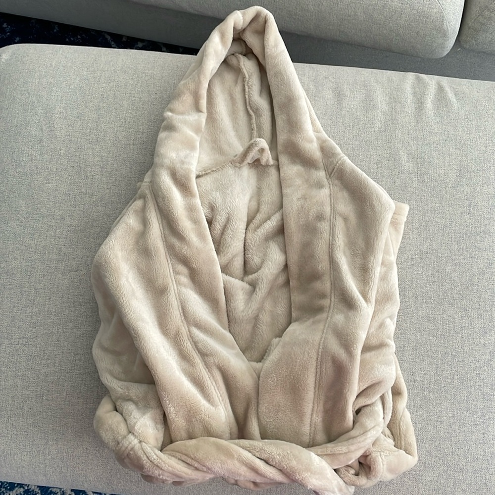 Summer & Rose Cozy Robe